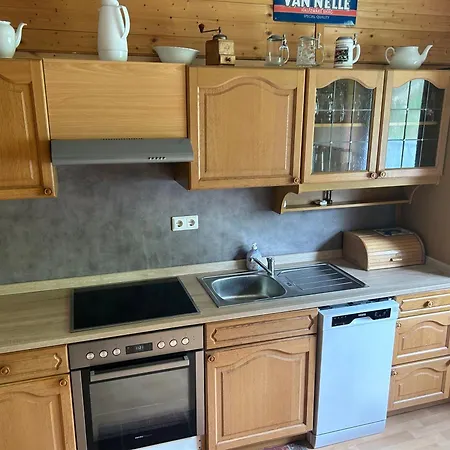 بيت للعطل Berg & Skihuette -schmittenhof لاتيرنسير