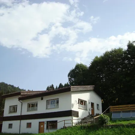 Berg & Skihuette -schmittenhof * لاتيرنسير